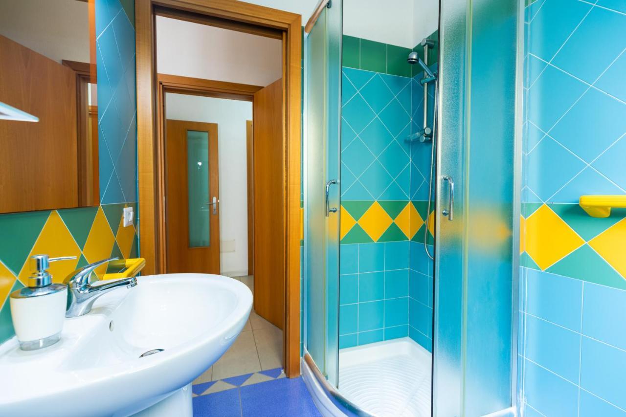אולביה Theo'S Rooms מראה חיצוני תמונה