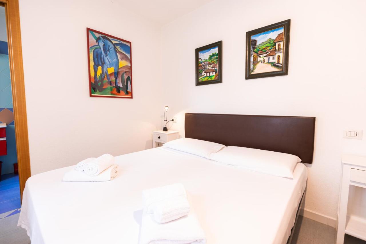 אולביה Theo'S Rooms מראה חיצוני תמונה
